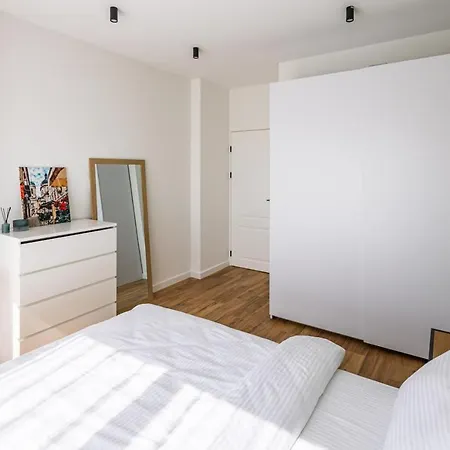 New Building On Shevchenko Street, Center Apartment