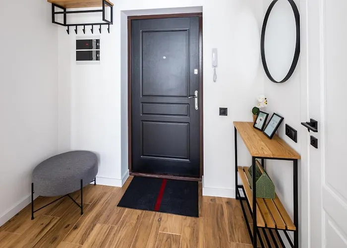 New Building On Shevchenko Street, Center