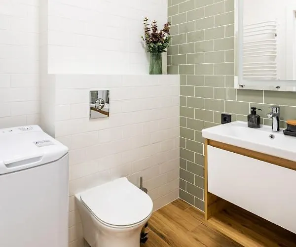 New Building On Shevchenko Street, Center Apartment